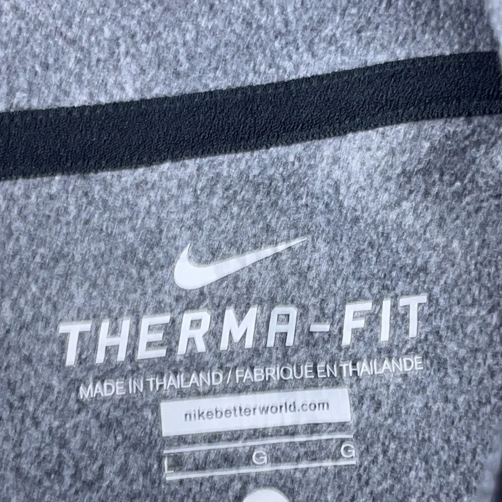 Nike Hoodie Women Large Gray Black Therma Fit Sweatshirt Sweater Performance A72